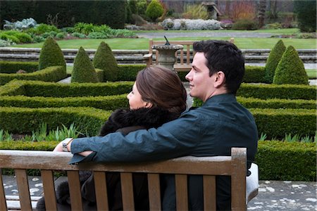 couple on bench in garden Stock Photo - Premium Royalty-Free, Code: 649-03292098
