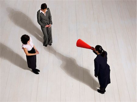 Business woman shouting at women Foto de stock - Sin royalties Premium, Código: 649-03446896