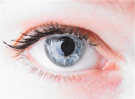 Close up of a woman\'s eye Foto de stock - Sin royalties Premium, Código: 649-03465713