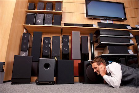 quality - Checking the sound systems Stock Photo - Premium Royalty-Free, Code: 649-03487417