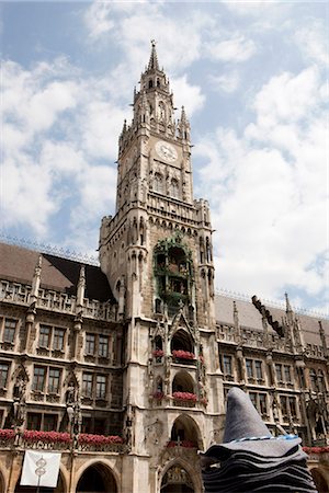 City hall tower on Marienplatz Munich Foto de stock - Sin royalties Premium, Código: 649-03775320