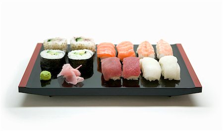 simsearch:649-06812407,k - Close up of plate of Japanese food Foto de stock - Sin royalties Premium, Código: 649-03858062