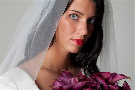 schleier - Studioaufnahme der Braut Stockbilder - Premium RF Lizenzfrei, Bildnummer: 640-05760916