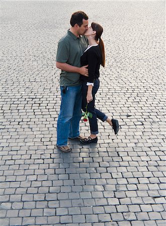 simsearch:640-06050166,k - Italy, Rome, Vatican City, Romantic couple kissing Stock Photo - Premium Royalty-Free, Code: 640-06050264
