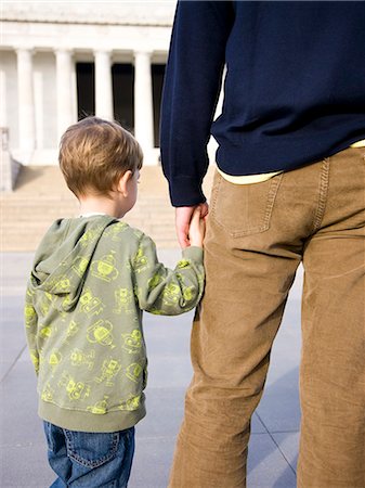 family and us and city - USA, Washington DC, Lincoln Memorial, Father and son, rear view Stock Photo - Premium Royalty-Free, Code: 640-06050700