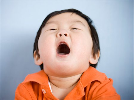 someone about to sneeze - little boy Stock Photo - Premium Royalty-Free, Code: 640-06050985