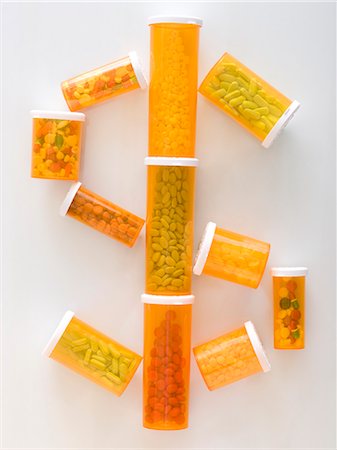 prescribed - dollar sign made out of pills Foto de stock - Sin royalties Premium, Código: 640-06051268