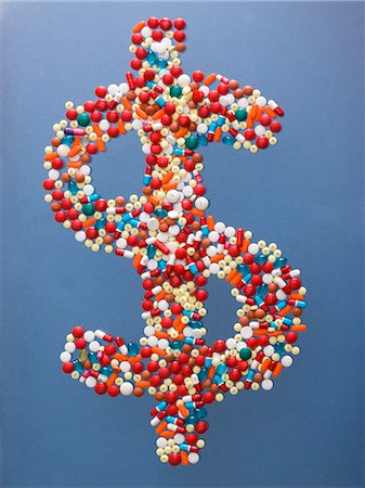 dollar sign made out of pills Stock Photo - Premium Royalty-Free, Code: 640-06051269