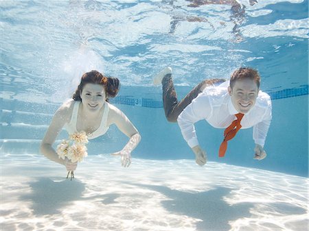 USA, Utah, Orem, Wedding couple under water Foto de stock - Sin royalties Premium, Código: 640-06963278