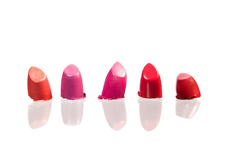 simsearch:640-02657383,k - Five different coloured lipsticks Stock Photo - Premium Royalty-Free, Code: 640-06963542