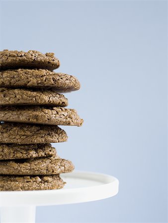 simsearch:640-02772614,k - Stack of chocolate cookies Stock Photo - Premium Royalty-Free, Code: 640-01348608