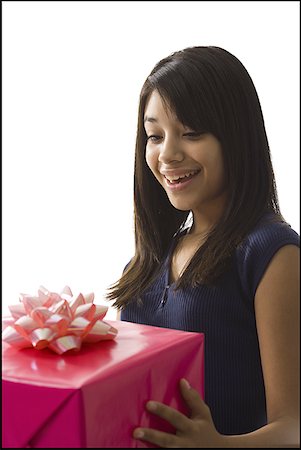 simsearch:640-03255699,k - Teenage girl with gift Foto de stock - Sin royalties Premium, Código: 640-01358907