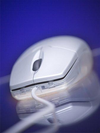 simsearch:640-01366164,k - Close-up of a computer mouse Stock Photo - Premium Royalty-Free, Code: 640-01351325