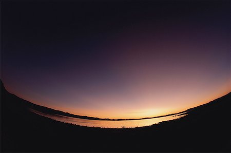 Wide angle view of a sunset Stock Photo - Premium Royalty-Free, Code: 640-01363726