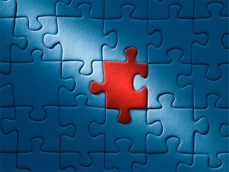 puzzle - Jigsaw Puzzle mit einem fehlenden Stück. Stockbilder - Premium RF Lizenzfrei, Bildnummer: 640-02656409