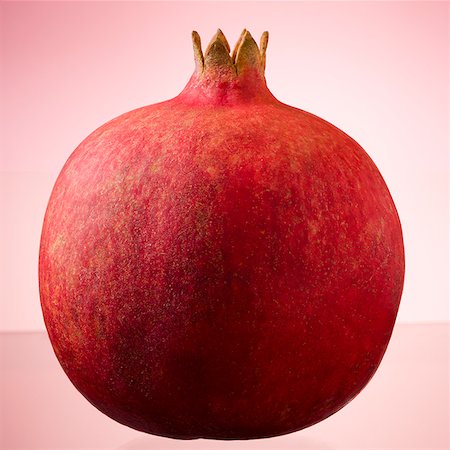 simsearch:640-02656973,k - Pomegranate. Fotografie stock - Premium Royalty-Free, Codice: 640-02656961