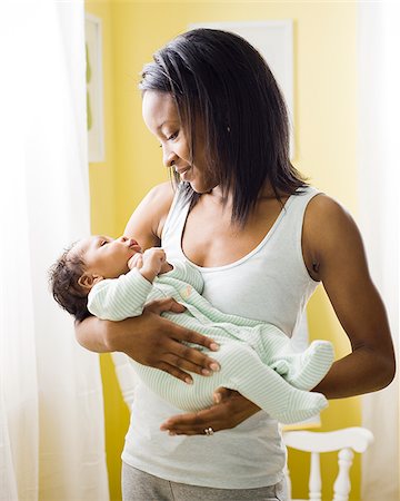 simsearch:640-02778702,k - mother and newborn baby Stock Photo - Premium Royalty-Free, Code: 640-02658959