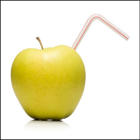 apple with a straw in it Foto de stock - Sin royalties Premium, Código: 640-02659081