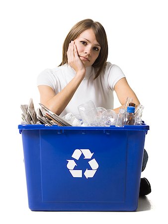 simsearch:640-02658258,k - woman with a recycling bin Foto de stock - Royalty Free Premium, Número: 640-02659489