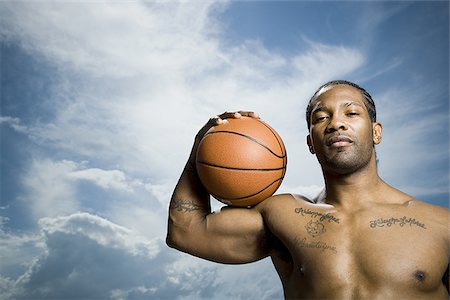 simsearch:640-02769155,k - Basketball player Fotografie stock - Premium Royalty-Free, Codice: 640-02769148