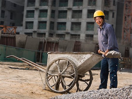 simsearch:640-03265271,k - Construction worker outdoors with helmet smiling Stock Photo - Premium Royalty-Free, Code: 640-02775490