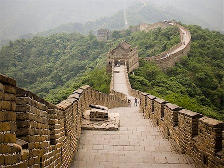 Grande muraille de Chine avec le mouvement flou au premier plan. Photographie de stock - Premium Libres de Droits, Code: 640-02776047