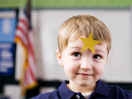 simsearch:640-02658621,k - boy with gold star Stock Photo - Premium Royalty-Free, Code: 640-02778930