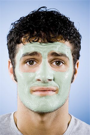 skin treatment medical - Man with cosmetic facial mask Foto de stock - Sin royalties Premium, Código: 640-02770919