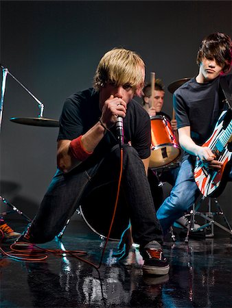 Teenage rock band Photographie de stock - Premium Libres de Droits, Code: 640-02948376