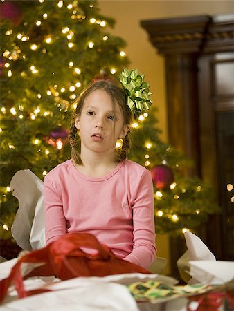 girl at christmas worn out Stock Photo - Premium Royalty-Free, Code: 640-02949393