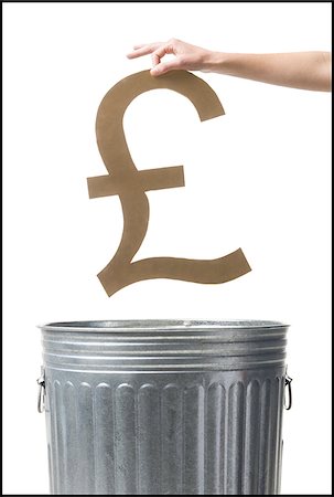 simsearch:640-02949477,k - throwing pound symbol in the trash Stock Photo - Premium Royalty-Free, Code: 640-02949438