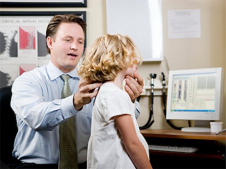 simsearch:640-02949663,k - girl at chiropractor's office Stock Photo - Premium Royalty-Free, Code: 640-02949700