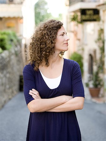 woman with arms folded Stock Photo - Premium Royalty-Free, Code: 640-02950116