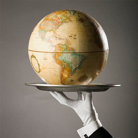 plateau d'argent - Globe sur un plateau Photographie de stock - Premium Libres de Droits, Code: 640-02950323
