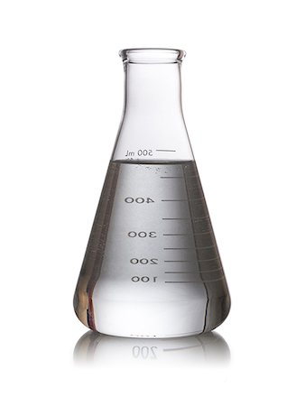 simsearch:640-02950616,k - erlenmeyer flask full of liquid Foto de stock - Sin royalties Premium, Código: 640-02950616