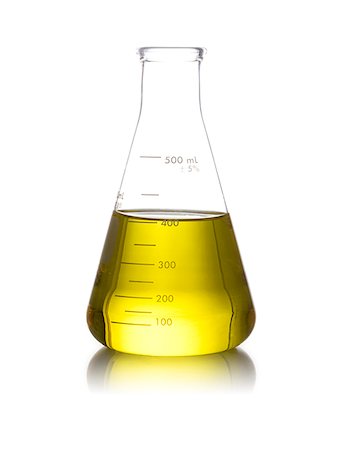 erlenmeyer flask full of liquid Foto de stock - Sin royalties Premium, Código: 640-02950620