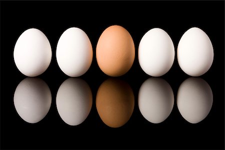 simsearch:640-02657375,k - oeufs Photographie de stock - Premium Libres de Droits, Code: 640-02950663