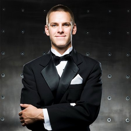 smoking - man in a tuxedo Foto de stock - Sin royalties Premium, Código: 640-02951040