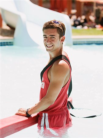 salvavidas - lifeguard at a waterpark Foto de stock - Sin royalties Premium, Código: 640-02951730