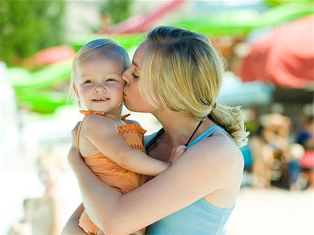 simsearch:640-02951730,k - mother and daughter at a waterpark Stock Photo - Premium Royalty-Free, Code: 640-02951740