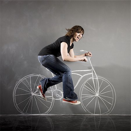 simsearch:640-02951423,k - femme à vélo Photographie de stock - Premium Libres de Droits, Code: 640-02951837