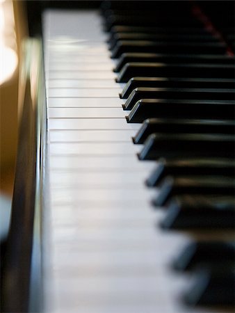 piano - touches piano Photographie de stock - Premium Libres de Droits, Code: 640-02951945