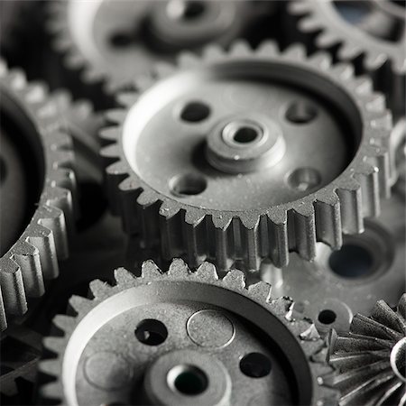 gears piled on top of gears Foto de stock - Sin royalties Premium, Código: 640-02952145