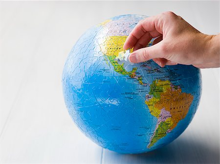 planet earth puzzle Stock Photo - Premium Royalty-Free, Code: 640-02952388