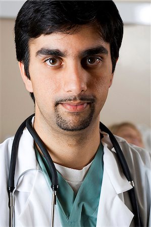 surgeon male young - Doctor smiling Stock Photo - Premium Royalty-Free, Code: 640-03255766