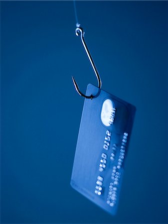 Credit card on fishing hook Foto de stock - Sin royalties Premium, Código: 640-03256673