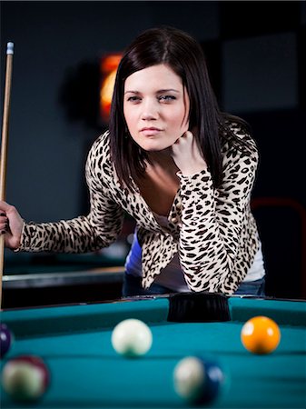 pool cue - USA, Utah, American Fork, young woman playing pool Stock Photo - Premium Royalty-Free, Code: 640-03256813