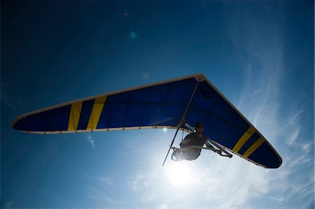 deltaplano - USA, Utah, Lehi, man hang-gliding Fotografie stock - Premium Royalty-Free, Codice: 640-03257104