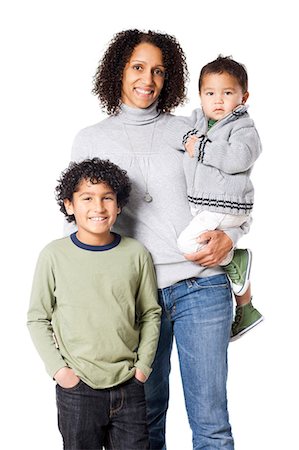 simsearch:640-06050776,k - Portrait en studio de mère avec deux fils (18-23 mois, 8-9 ans) Photographie de stock - Premium Libres de Droits, Code: 640-03257360