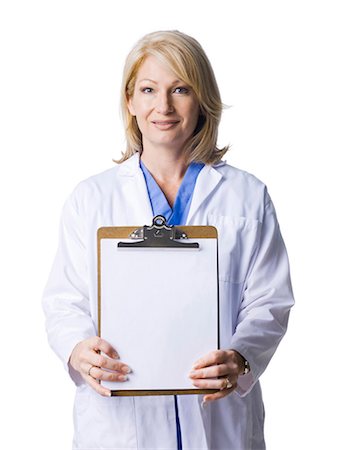 simsearch:640-03257612,k - Studio portrait of female doctor holding blank clipboard Stock Photo - Premium Royalty-Free, Code: 640-03257602